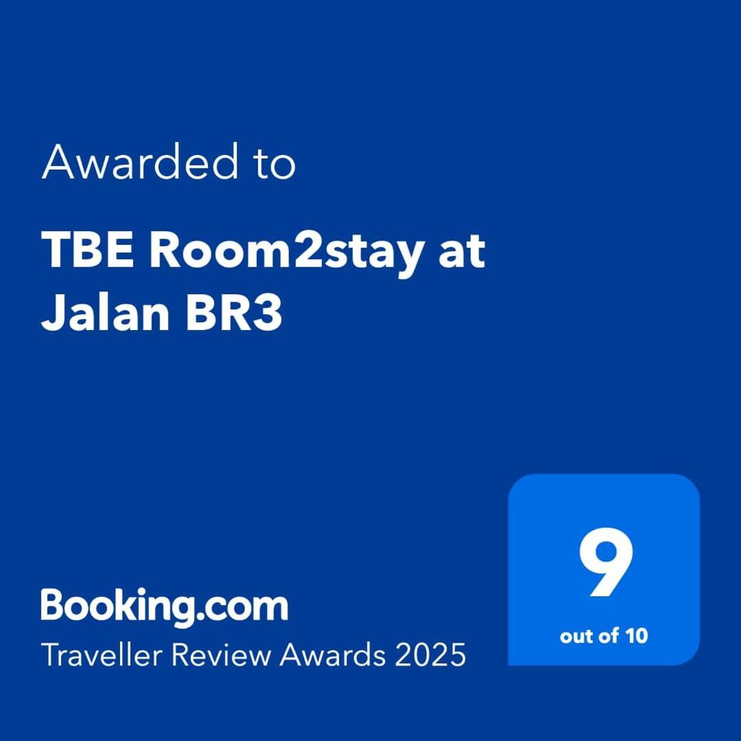 Tbe Room2Stay At Jalan Br3 Malacca Exterior photo